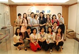 母親節(jié)：關(guān)懷員工 送上鮮花祝福